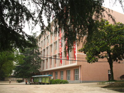 湖南娄底技师学院·学校环境